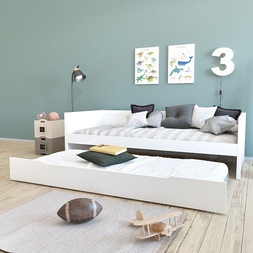 https://www.vanastenbabysuperstore.nl/media/catalog/product/8/0/8080080016_1_bedbank_leonard_blnkids_white_90x200_incl_onderbed.jpg