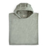 https://www.vanastenbabysuperstore.nl/media/catalog/product/8/2/8292030003_1_badponcho_mushie_bear_moss.jpg
