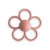 https://www.vanastenbabysuperstore.nl/media/catalog/product/8/2/8292110054_1_bijtring_rammelaar_mushie_daisy_blush.png