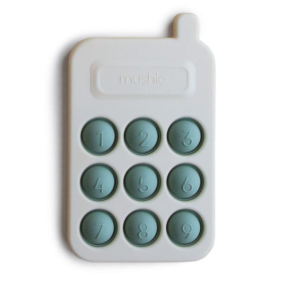 https://www.vanastenbabysuperstore.nl/media/catalog/product/8/2/8292400009_1_pop_it_mushie_phone_cambridge_blue.jpg