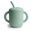https://www.vanastenbabysuperstore.nl/media/catalog/product/8/2/8292800237_1_rietjesbeker_mushie_cambridge_blue.png