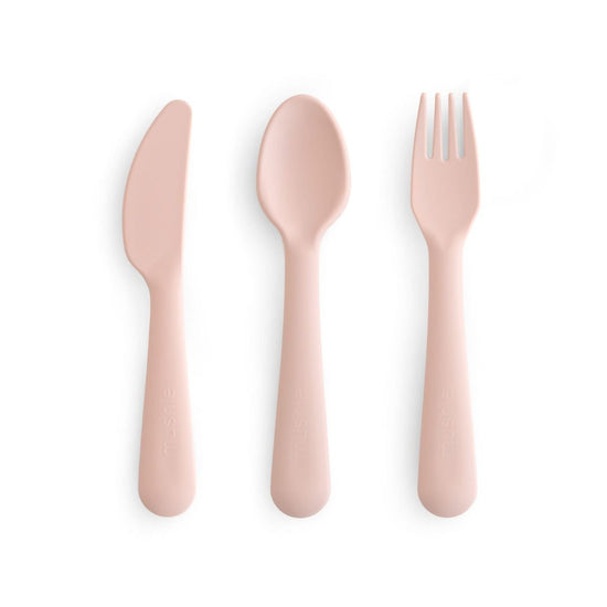 https://www.vanastenbabysuperstore.nl/media/catalog/product/8/2/8292800272_1_bestekset_mushie_blush.jpg