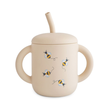 Oefenbeker Mushie met Rietje Bees