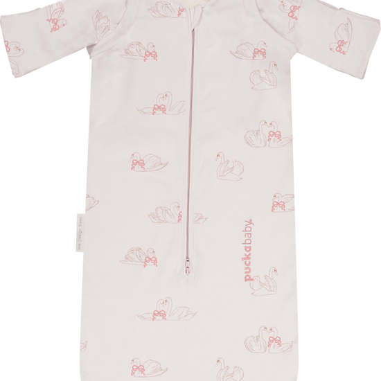 https://www.vanastenbabysuperstore.nl/media/catalog/product/9/3/9352150143_1_slaapzak_puckababy_bag_newborn_swans_3.png
