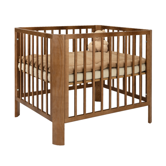 https://www.vanastenbabysuperstore.nl/media/catalog/product/9/5/9511500023_1_box_novi_at_home_isabel_walnut.png