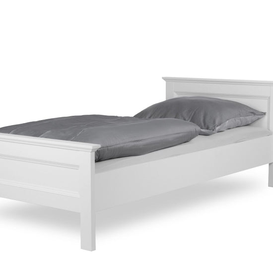 https://www.vanastenbabysuperstore.nl/media/catalog/product/9/5/9580080002_1_kinderbed_finori_landwood_90x200_wit.jpg