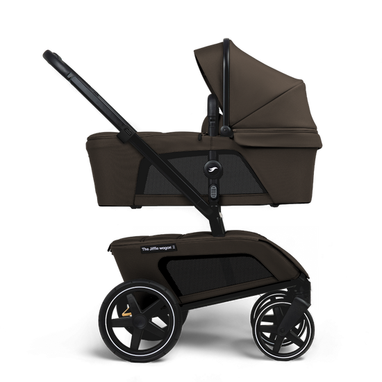 https://www.vanastenbabysuperstore.nl/media/catalog/product/9/8/9811100007_2_kinderwagen_the_jiffle_wagon_2_oak.png