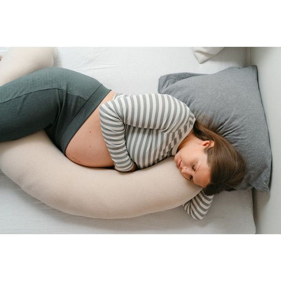 https://www.vanastenbabysuperstore.nl/media/catalog/product/9/9/9921750006_2_voedingskussen_zwangerschapskussen_doomoo_buddy_corduroy_sand.jpg