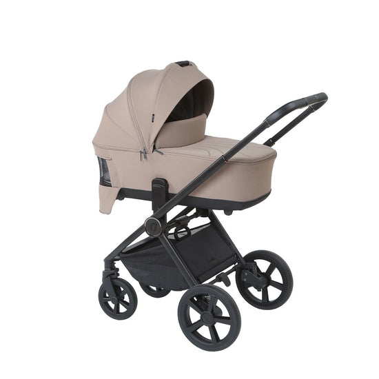 https://www.vanastenbabysuperstore.nl/media/catalog/product/9/9/9961100020_2_kinderwagen_titanium_baby_solid_urban_lush_taupe.jpg