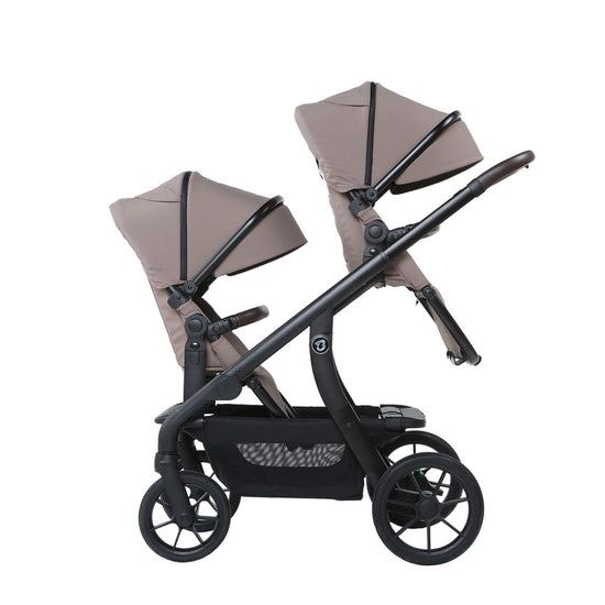 https://www.vanastenbabysuperstore.nl/media/catalog/product/9/9/9961130009_1_duo_kinderwagen_titanium_baby_solid_pollux_lush_taupe.jpg