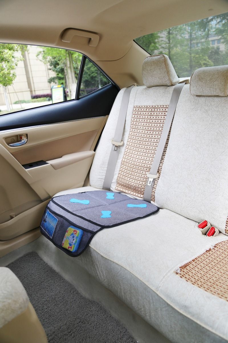 https://www.vanastenbabysuperstore.nl/media/catalog/product/9/9/9961210014_1_stoelbeschermer_titanium_baby_antislip_incl_organizer.jpg