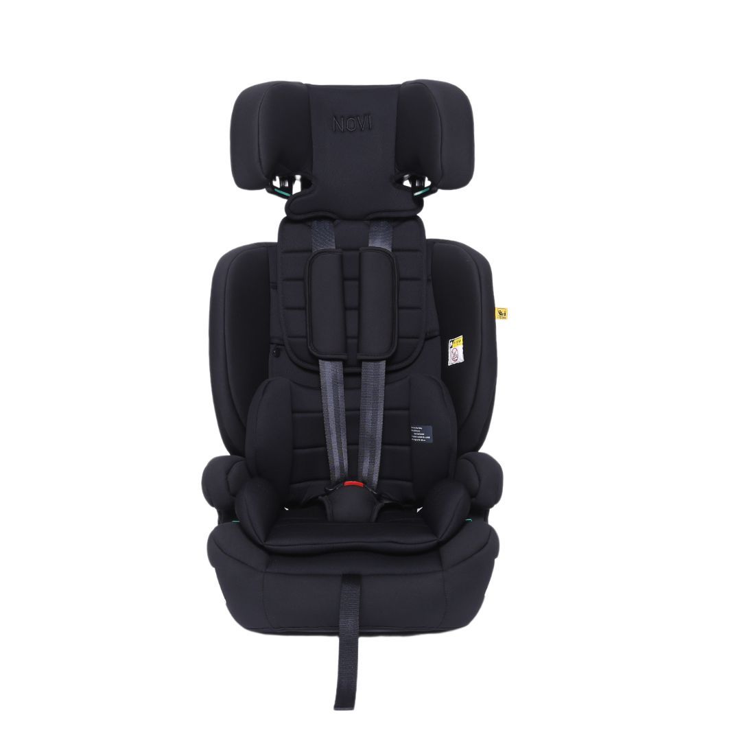 https://www.vanastenbabysuperstore.nl/media/catalog/product/9/9/9961260032_2_autostoel_novi_babyr_jules_isize_gordel_all_black_1768264905.jpg