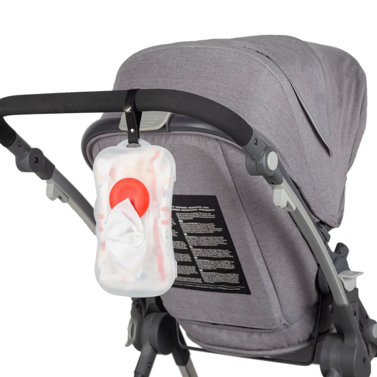 https://www.vanastenbabysuperstore.nl/media/catalog/product/9/9/9962110125_1_babydoekjes_doos_titanium_baby_cartoon.png