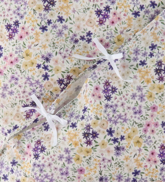 Nørgaard Madsens Beddengoed - Baby - Wit m. Paars Bloemen - Nørgaard Madsens - Baby - Beddengoed - Baby