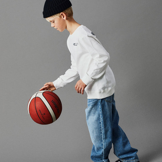 https://www.kids-world.com/images/originals/AU228-3.jpg