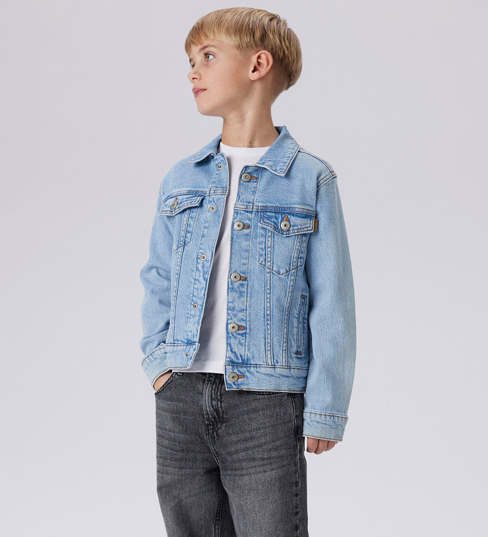 https://www.kids-world.com/images/originals/AV088-3.jpg