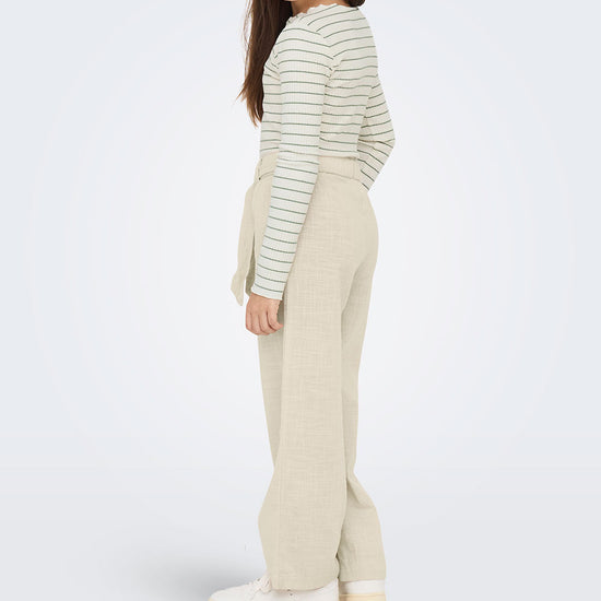 https://cdn.kids-world.com/images/products/BE804/originals/BE804-3.jpg?v=1742473683