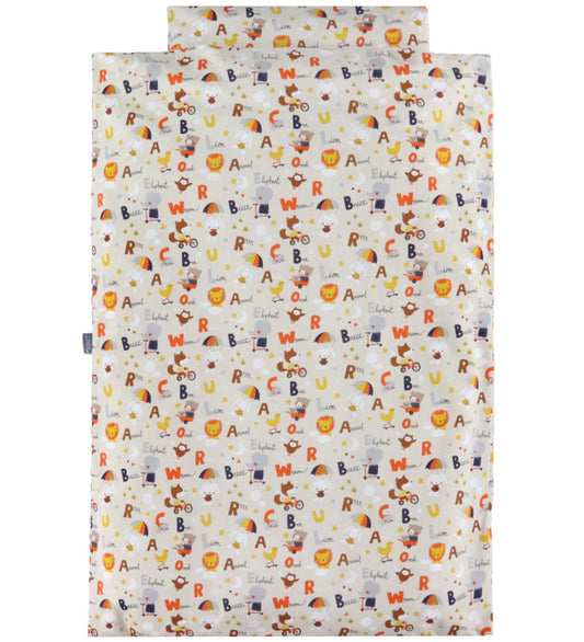 Nørgaard Madsens Beddengoed - Baby - Beige m. Alfabet - Nørgaard Madsens - Baby - Beddengoed - Baby