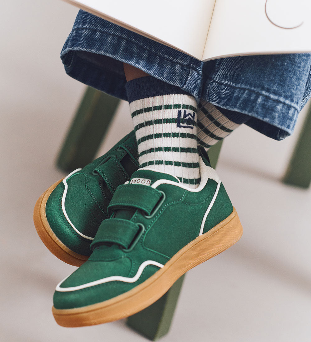 https://cdn.kids-world.com//images/products/BQ884/originals/BQ884-3.jpg?v=1753345796