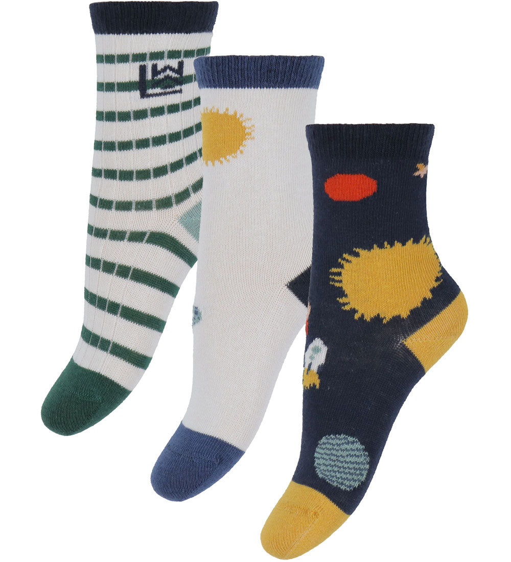 https://cdn.kids-world.com//images/products/BQ884/originals/BQ884.jpg?v=1753179185