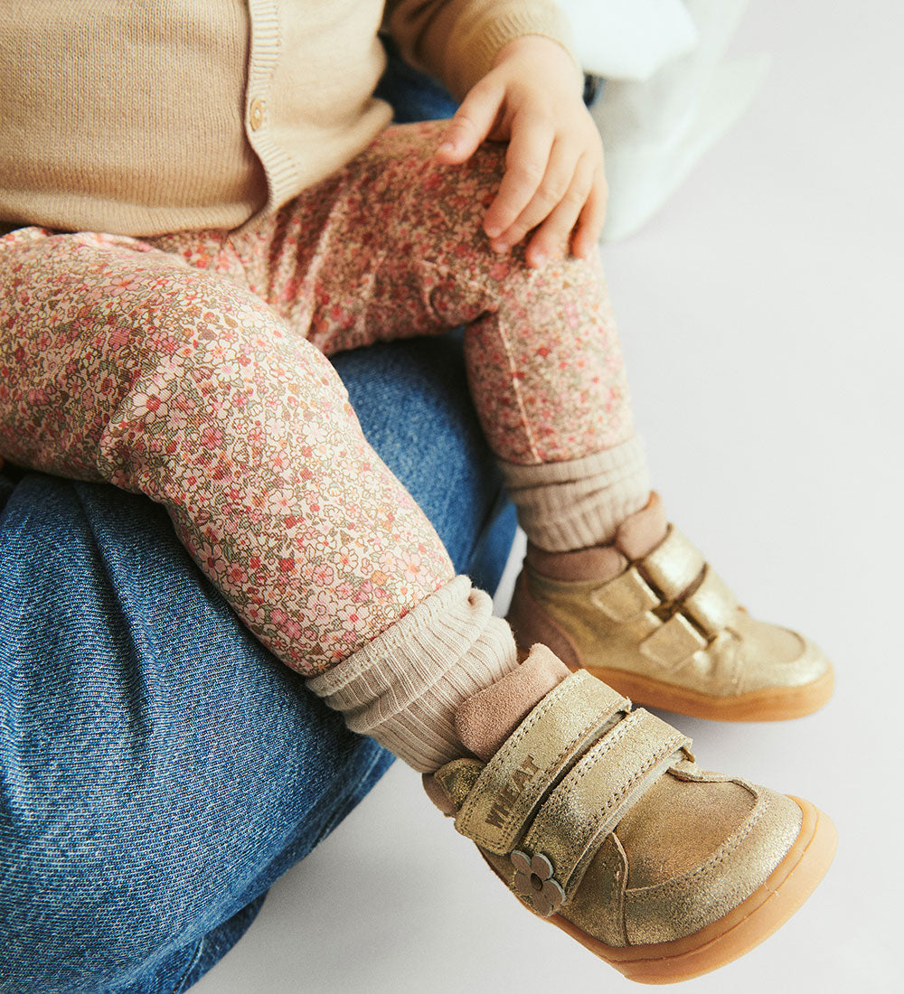 https://www.kids-world.com/images/originals/BV045-3.jpg