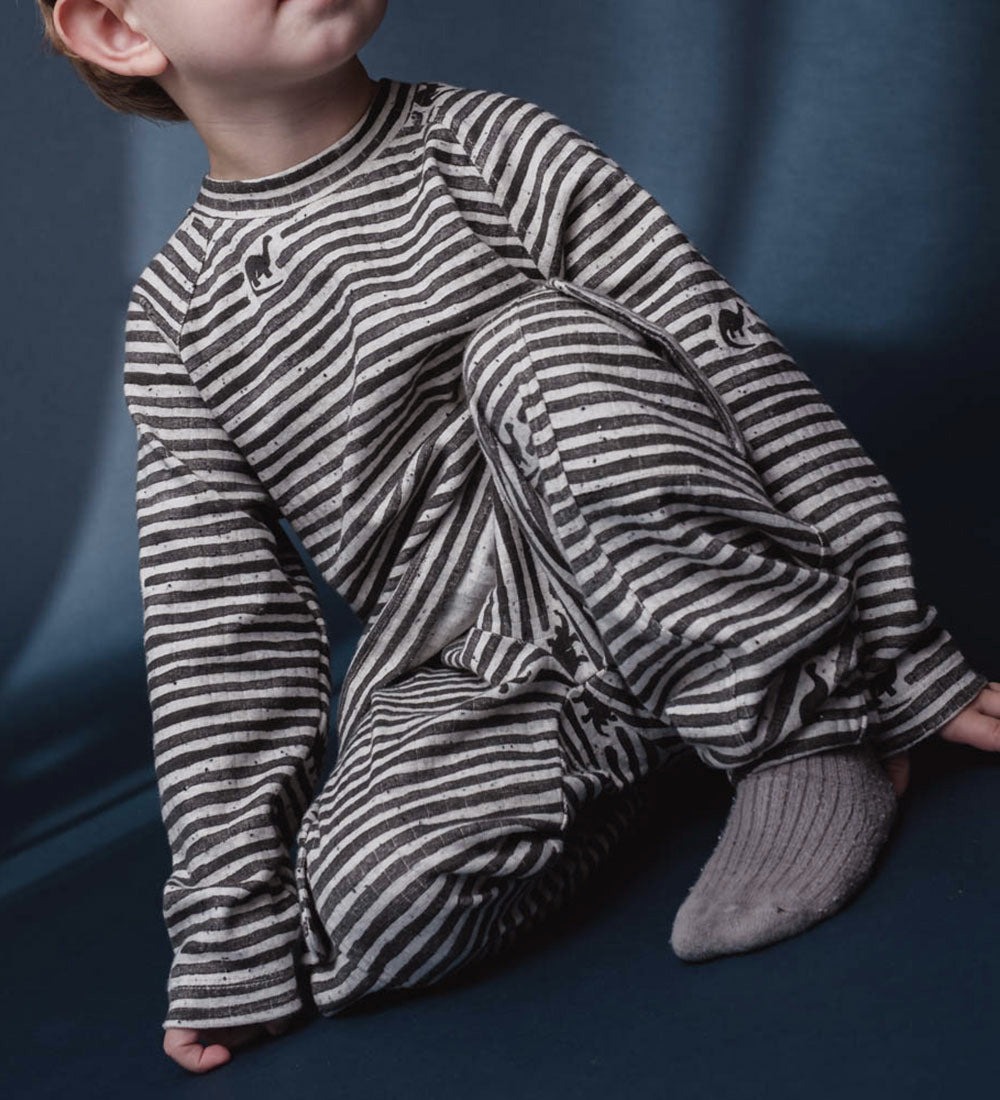 https://www.kids-world.com/images/originals/BW435-3.jpg