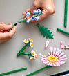 LEGO® Botanicals - Klein Zomerboeket 10347 - 373 Onderdelen - LEGO® - OneSize - Blokken
