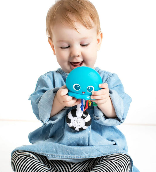 Baby Einstein Muziekratel - Ocean Glow Sensorische shaker - Blau - Baby Einstein - OneSize - Ramelaren