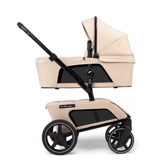 https://www.vanastenbabysuperstore.nl/media/catalog/product/C/a/Carrycot_01_copy.png