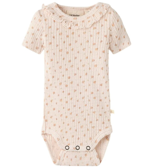 Lil Atelier Romper s/s - Rib - NbfHulla - Coconut Melk - Lil Atelier - 68 - Rompers Korte Mouw