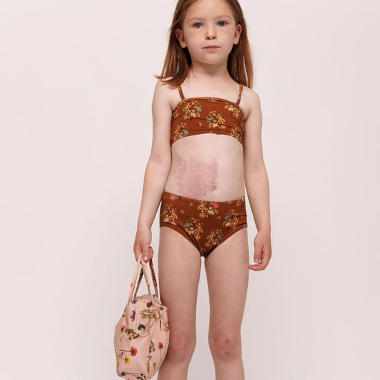 https://cdn.kids-world.com/images/products/EV129/originals/EV129-3.jpg?v=1701971394