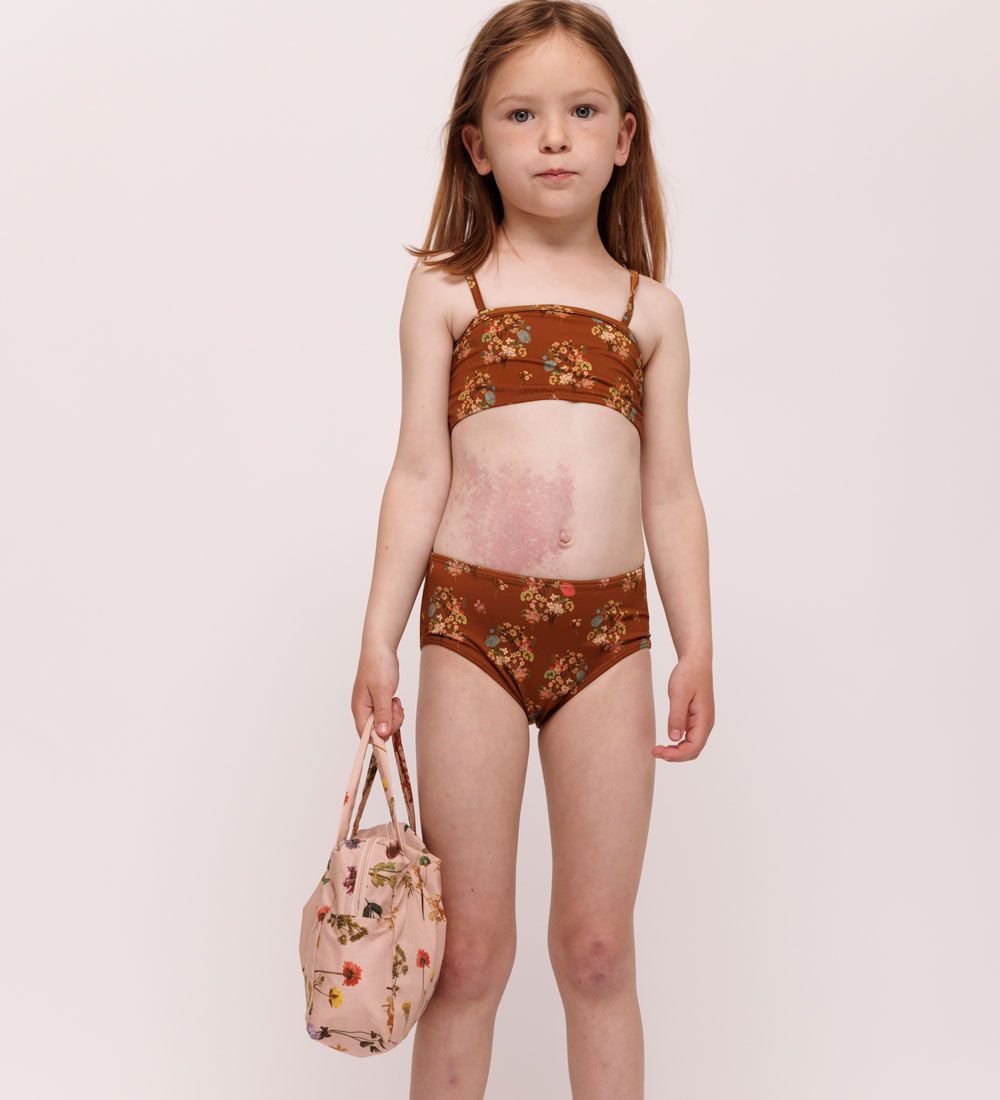 https://cdn.kids-world.com/images/products/EV129/originals/EV129-3.jpg?v=1701971394