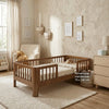 Peuterbed Novi Feline 70x140 Walnut (Ronde Hoek)