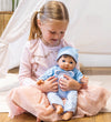 Tiny Treasures Pop m. Bruin Haar - Blue Bear Pop - Tiny Treasures - OneSize - Poppen