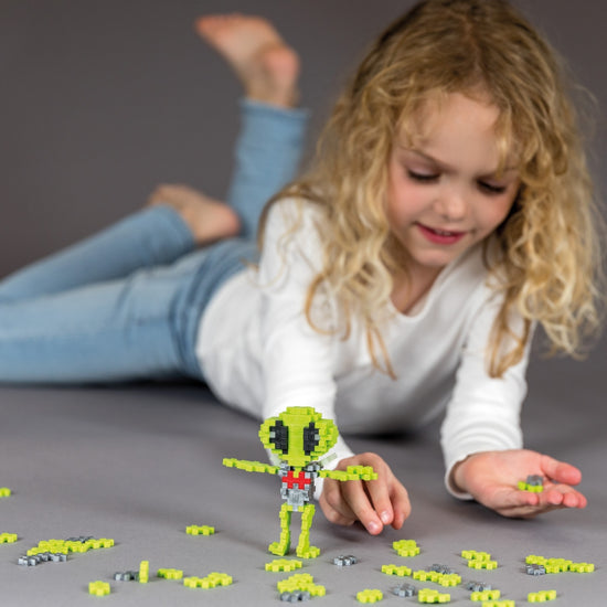 https://www.kids-world.com/images/originals/VA048-3.jpg