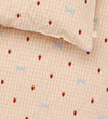 Flöss Beddengoed - Junior - Dolly - 100x140 cm - Berry/Bow Gingh - Flöss - Julinor - Beddengoed - Junior