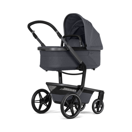 https://www.vanastenbabysuperstore.nl/media/catalog/product/j/o/joolz_day5_cot_perspective_stone_grey_1_1.png