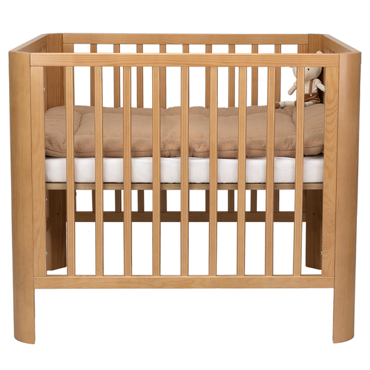 https://www.vanastenbabysuperstore.nl/media/catalog/product/w/e/web-boxisabel-beech-voorkant-aangekleed.png